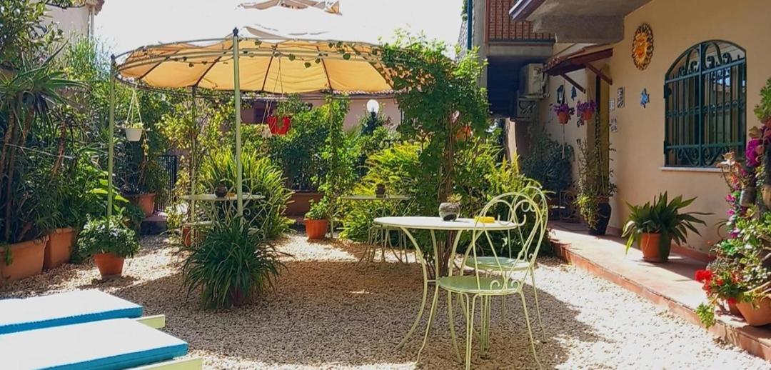 Bed And Breakfast Rosangela Taormina Exteriör bild